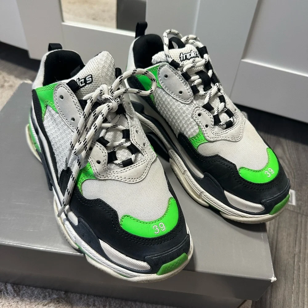Balenciaga Triple S Sneaker EU39 - Picture 3 of 8